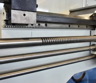 High Precision Screw